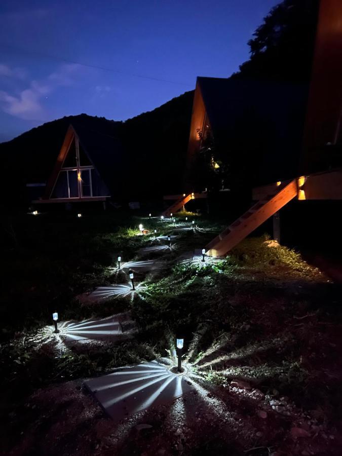 Cabane A-Frame Svinita Eksteriør bilde