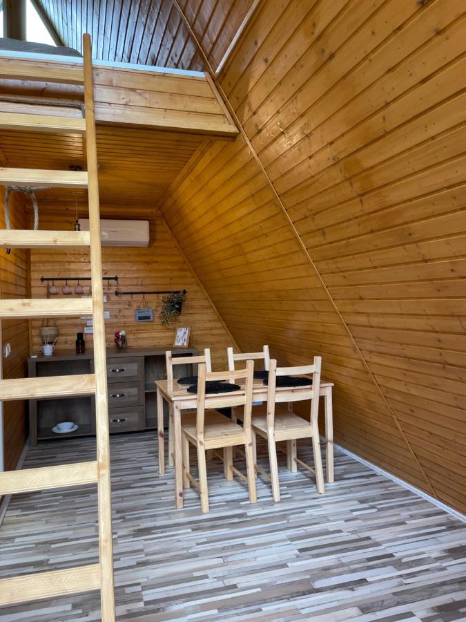 Cabane A-Frame Svinita Eksteriør bilde
