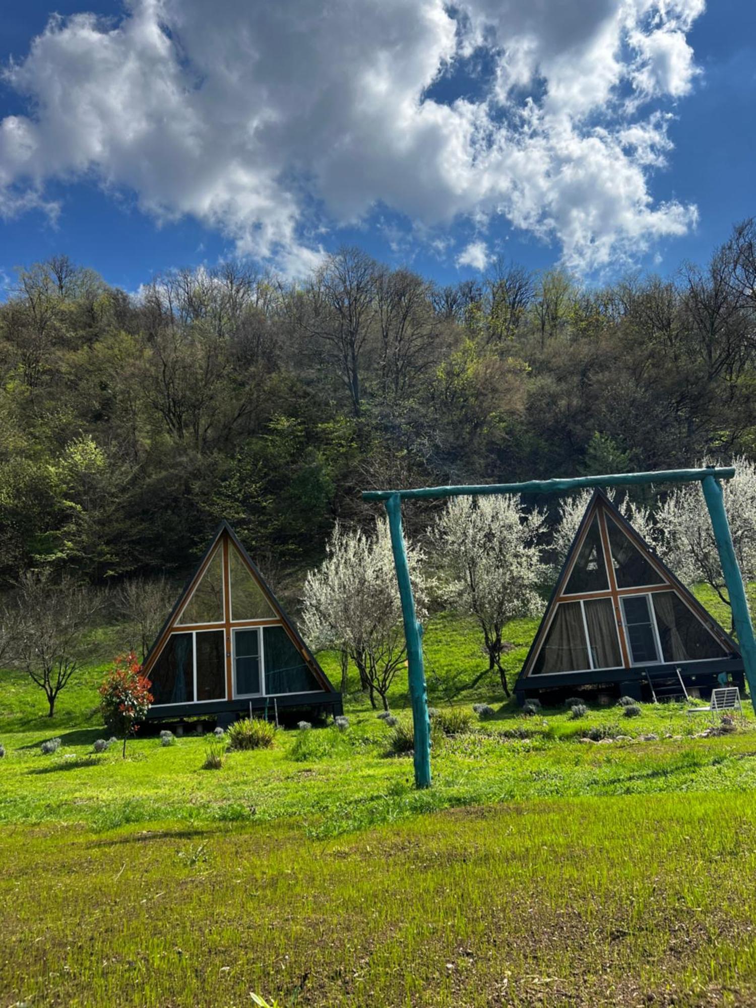 Cabane A-Frame Svinita Eksteriør bilde